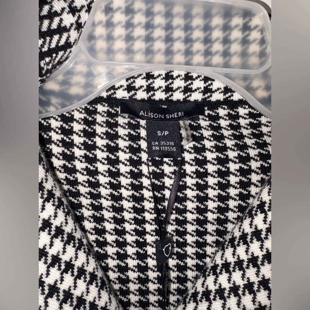 Alison Sheri Houndstooth Knit Jacket – NWT - Picture 5 of 10